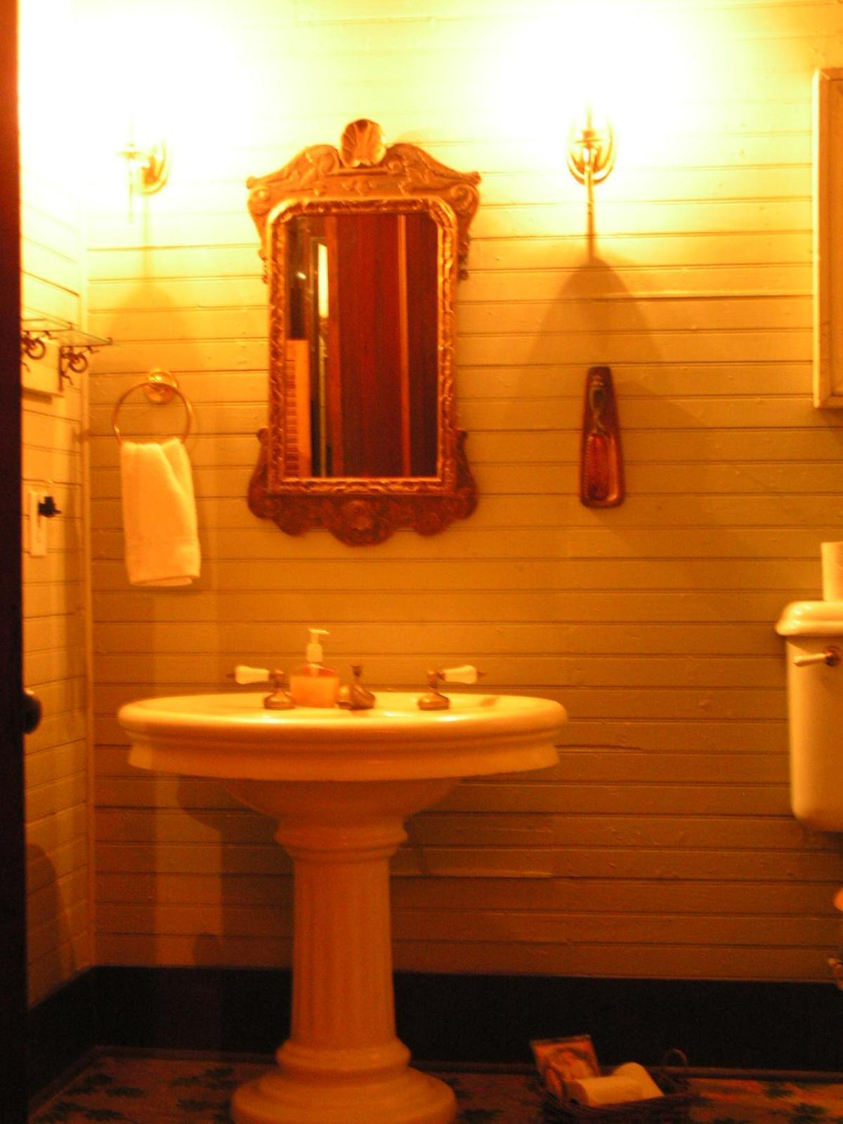 Carleton House Bed And Breakfast Bonham Εξωτερικό φωτογραφία