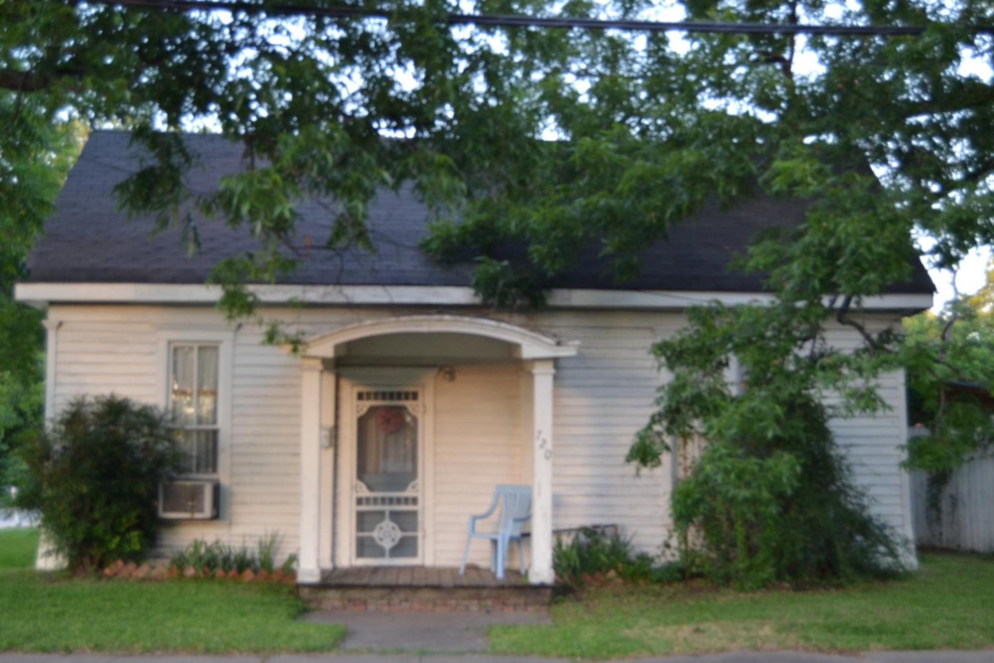 Carleton House Bed And Breakfast Bonham Εξωτερικό φωτογραφία