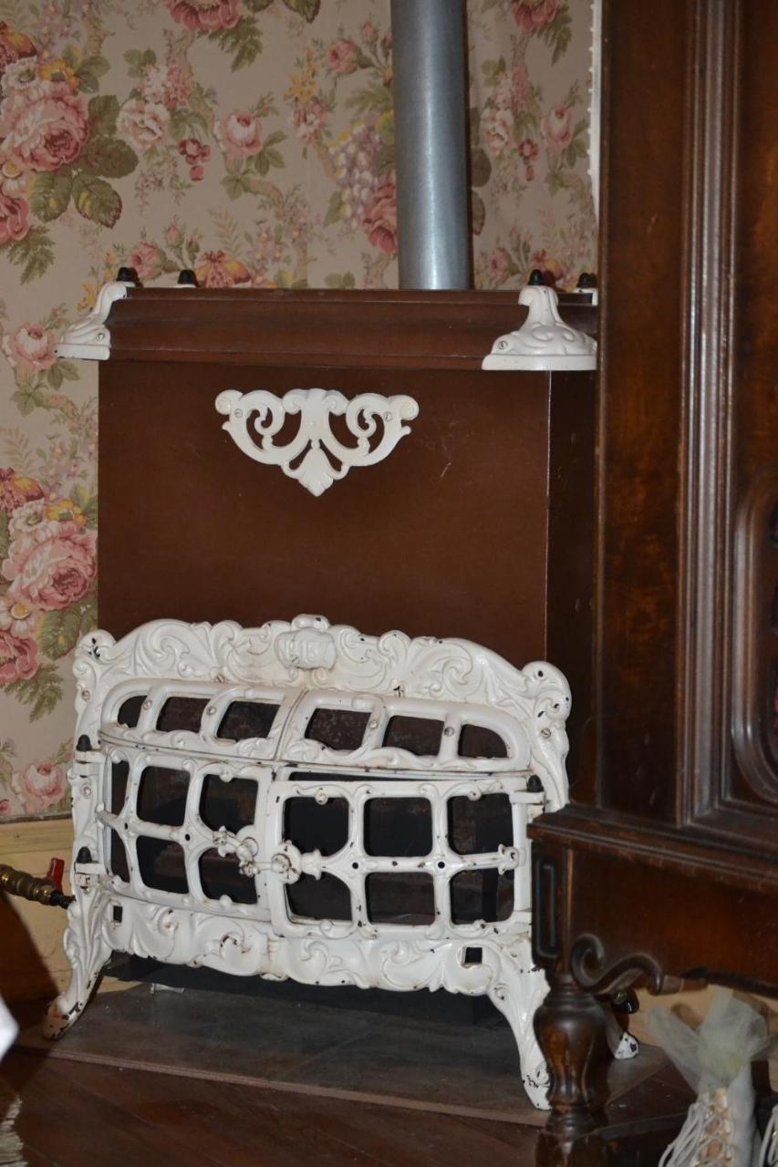 Carleton House Bed And Breakfast Bonham Εξωτερικό φωτογραφία